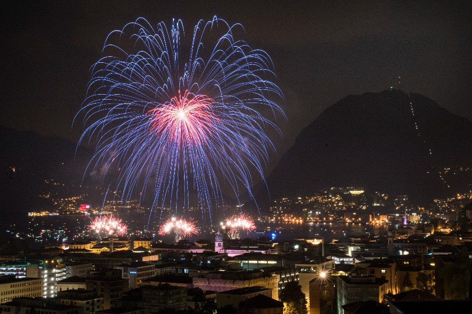 Lugano, droni invece dei fuochi d'artificio? «No, sono poco visibili»