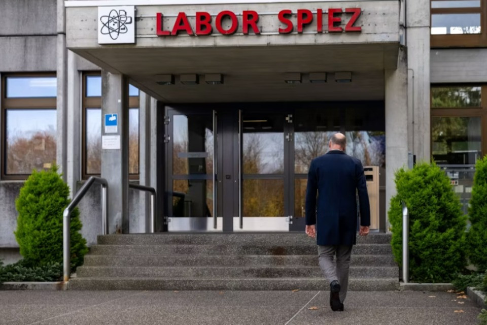 Droni sul Laboratorio di Spiez: indagini e timori per la sicurezza nazionale