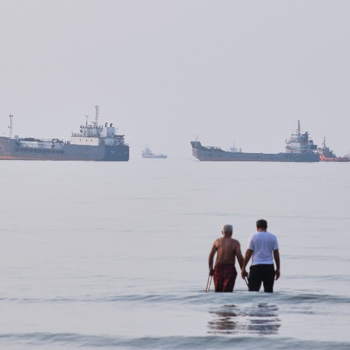 Hormuz solo una cosa è certa: il prezzo del petrolio torna a salire