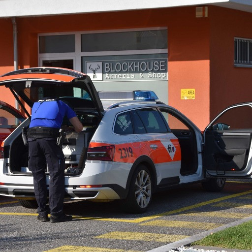 Le armerie sono nel mirino: «Soldati» a partire da 500 euro a colpo