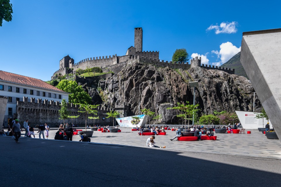 «Tre mozioni per preparare Bellinzona al grande caldo»