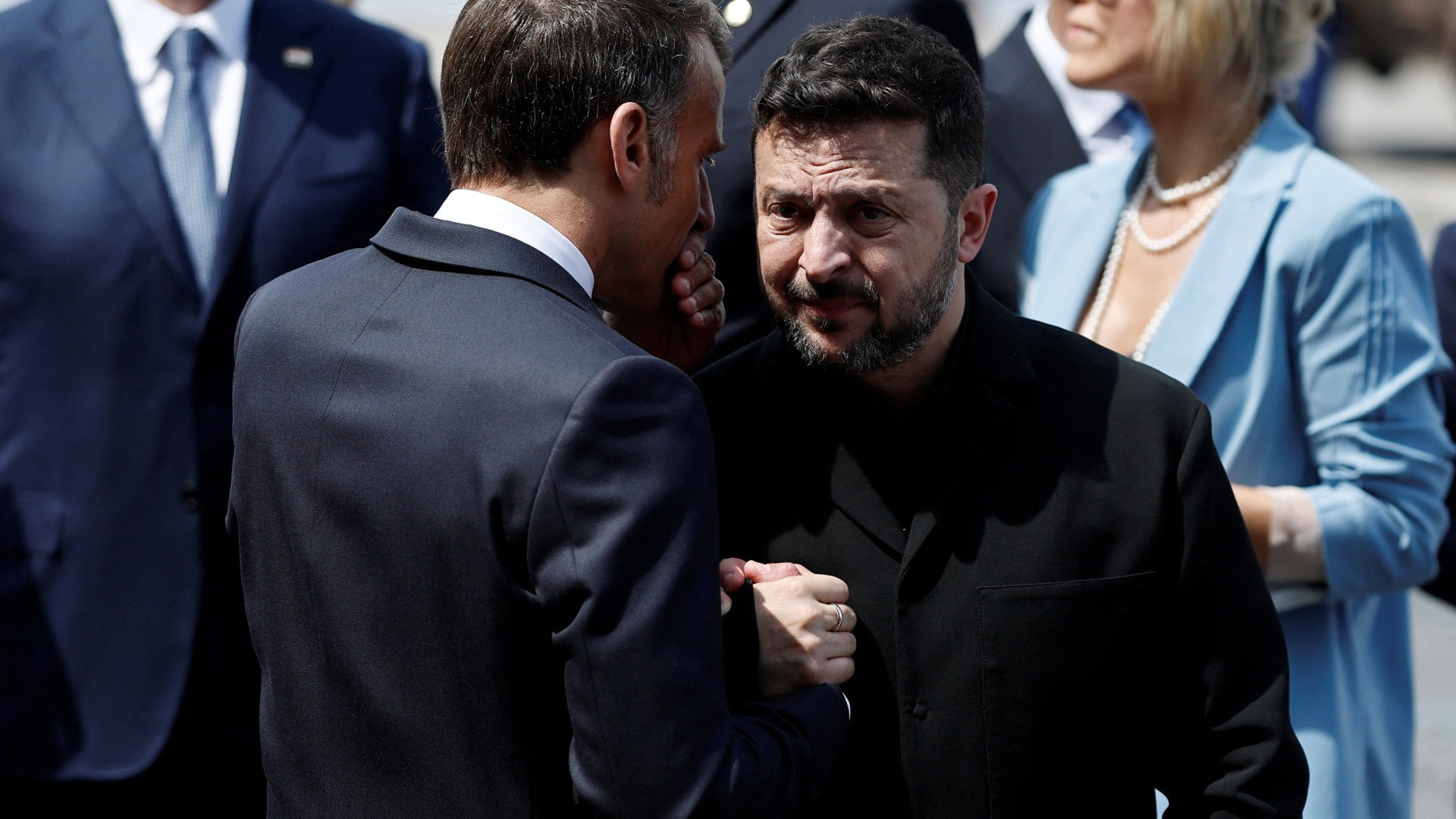 Ucraina e Francia, ecco l'intesa «per armi molto potenti»
