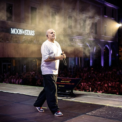 L'operazione nostalgia di Max Pezzali ha funzionato alla grande, anche a Locarno
