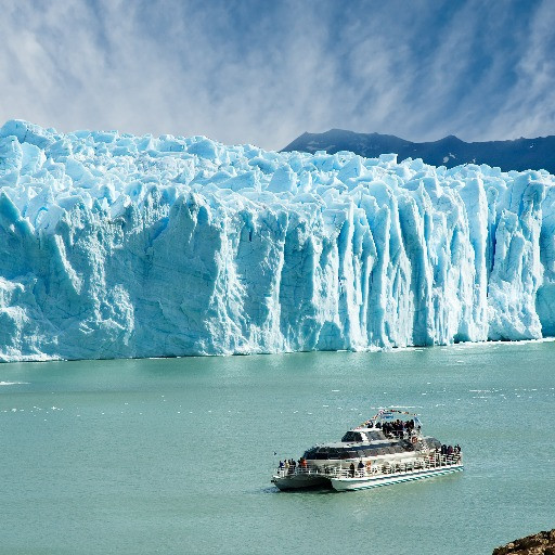 Perito Moreno, il ghiacciaio simbolo dell'Argentina si scioglie: arretrato di 800 metri dal 2019