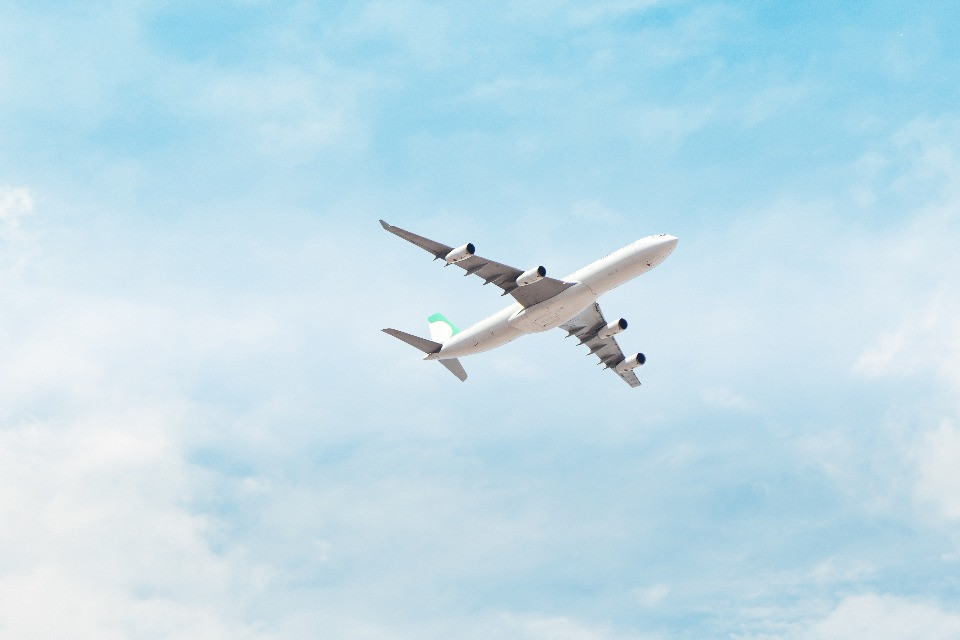 Traffico aereo estivo europeo in crescita rispetto al 2025