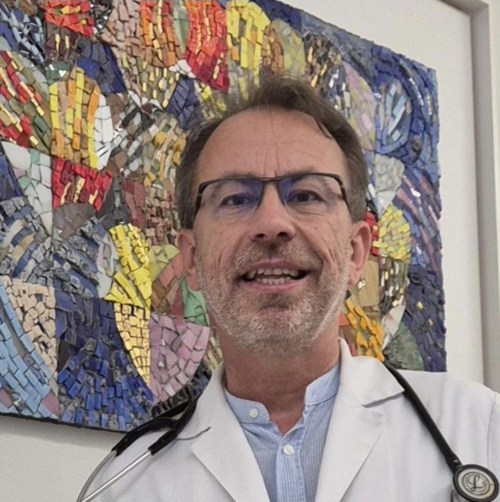Mauro Capoferri, specialista FMH Cardiologia e Medicina Interna: «Vorrei venisse evidenziato il messaggio: pragmatismo e saggezza, non estremismo e competizione a tutti i costi».
