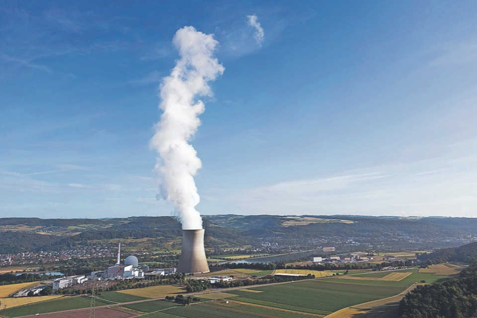 Un altro studio sul nucleare: «Posti di lavoro a rischio»