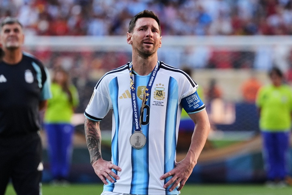 Da Messi a Beckenbauer, passando per Maradona e Ronaldo: quando i giganti cadono in finale