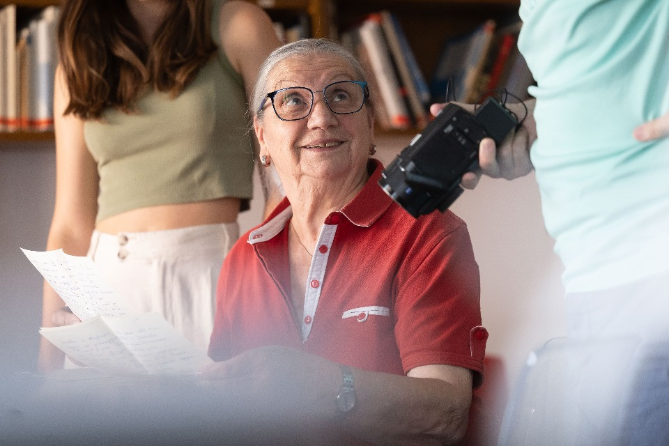 «Io, da pensionata giramondo, a voi giovani dico: viaggiate»