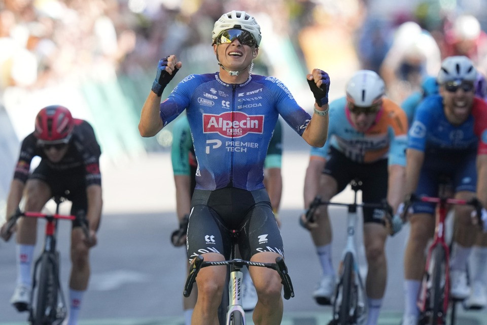 Philipsen davanti a Schmid prima del trittico infernale