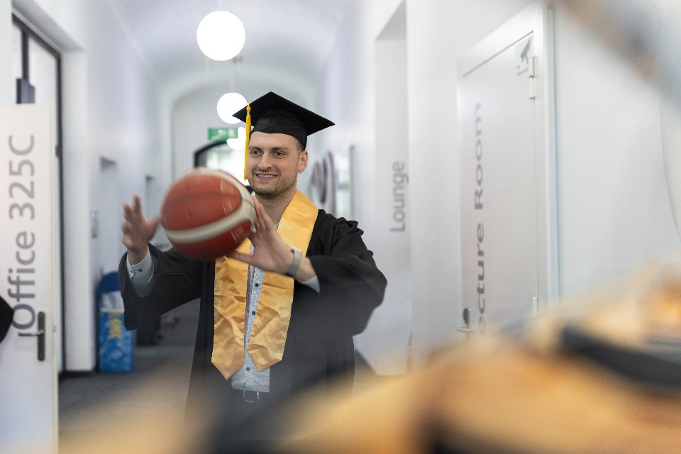 Daniel Andjelkovic: «La mia tesi di master sul basket svizzero suggerisce una svolta culturale»
