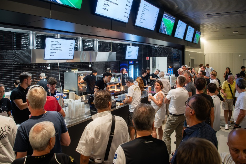AIL Arena, poco più di 8 minuti per una birra: stavolta fila tutto liscio