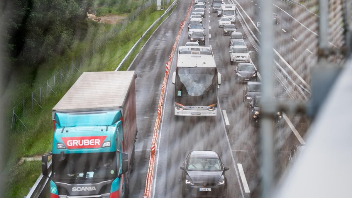 Già dieci chilometri di colonna al San Gottardo