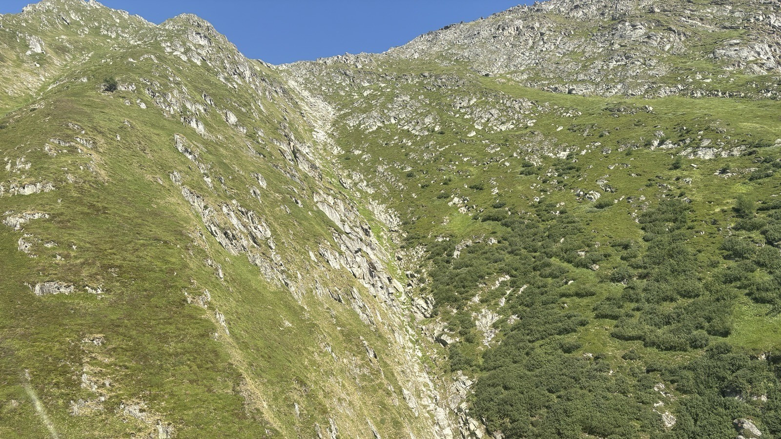 Cade con il parapendio a Naters, morto un 35.enne