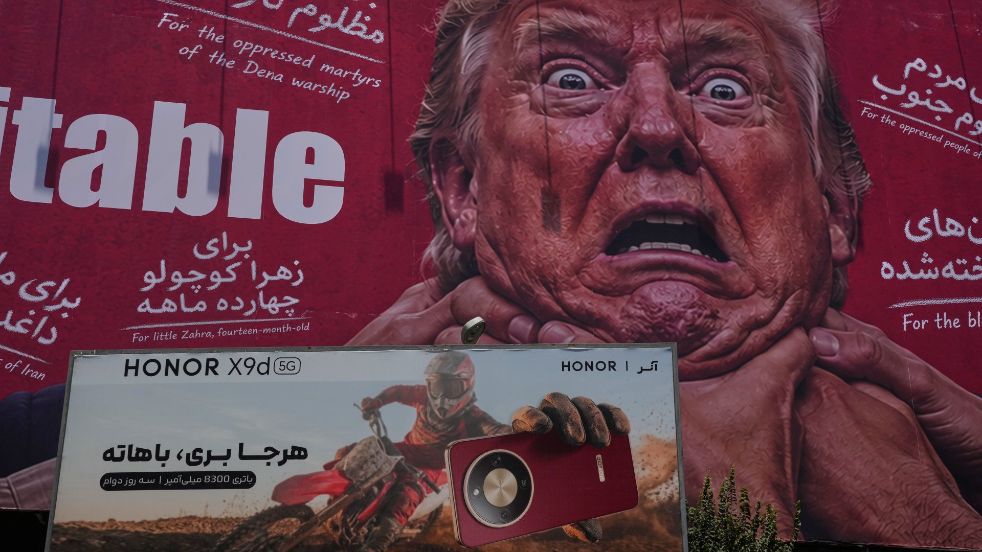 «Duri» attacchi USA contro l'Iran, Trump: «Finiremo Teheran molto presto»