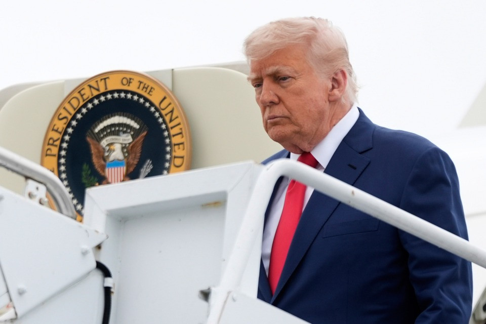 Trump: «Accordo storico sul disarmo completo di Hamas, Israele uscirà da Gaza»