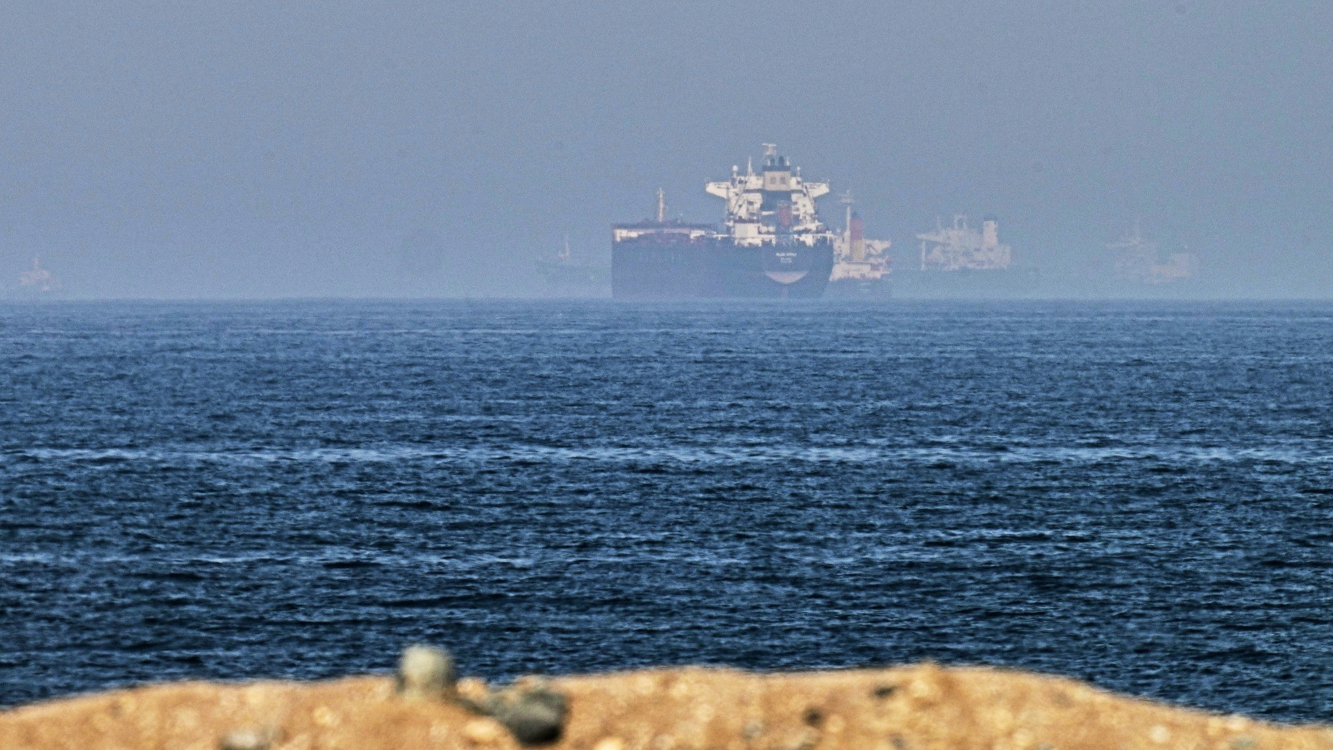 Gli Stati Uniti «vicini» a un accordo provvisorio su Hormuz: «Atteso un annuncio oggi»