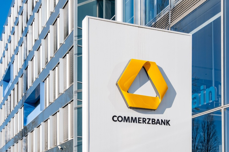 Tra Commerzbank e UniCredit è arrivata l’ora del dialogo