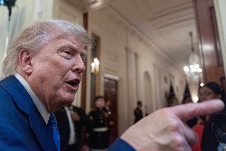 «Non voglio i vostri orologi»: che cosa c'è dietro l'ennesima minaccia di Trump alla Svizzera