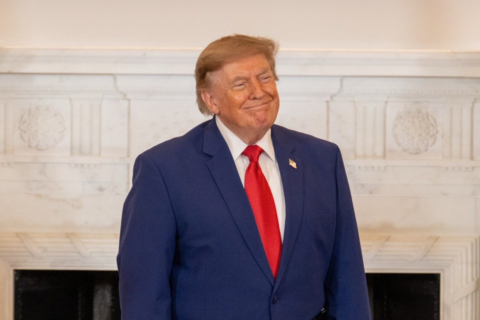 Trump nega, ma il Pentagono mette pressione all'industria bellica: «Ci servono missili, e in fretta»