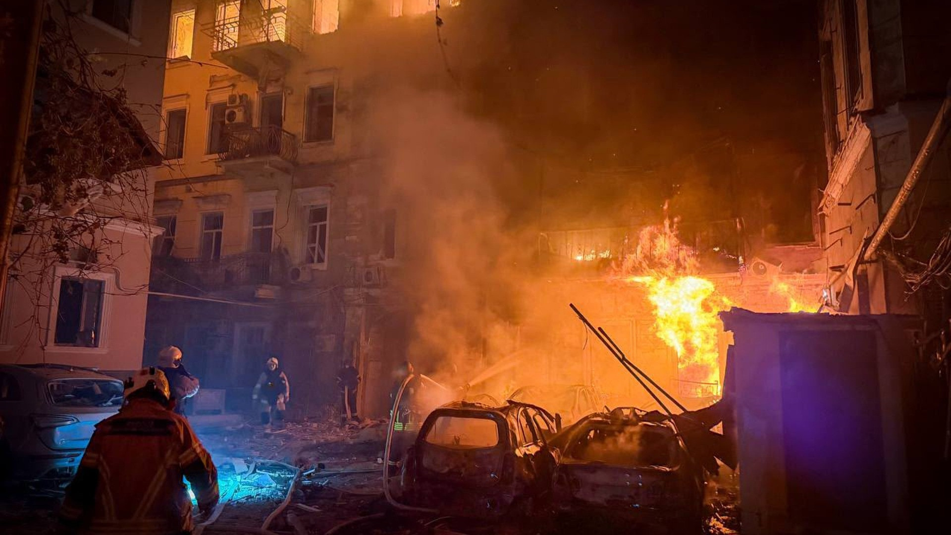 Missili russi su Kiev e Zaporizhzhia
