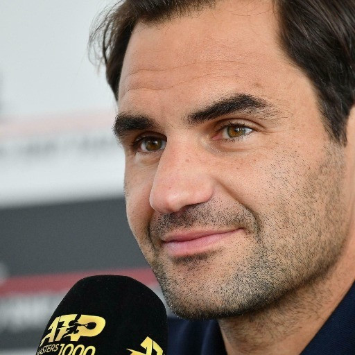 Federer perde il titolo di miliardario: On è crollato in borsa