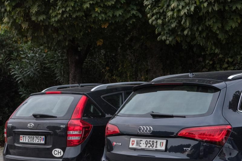 «Targhe personalizzabili? No grazie»