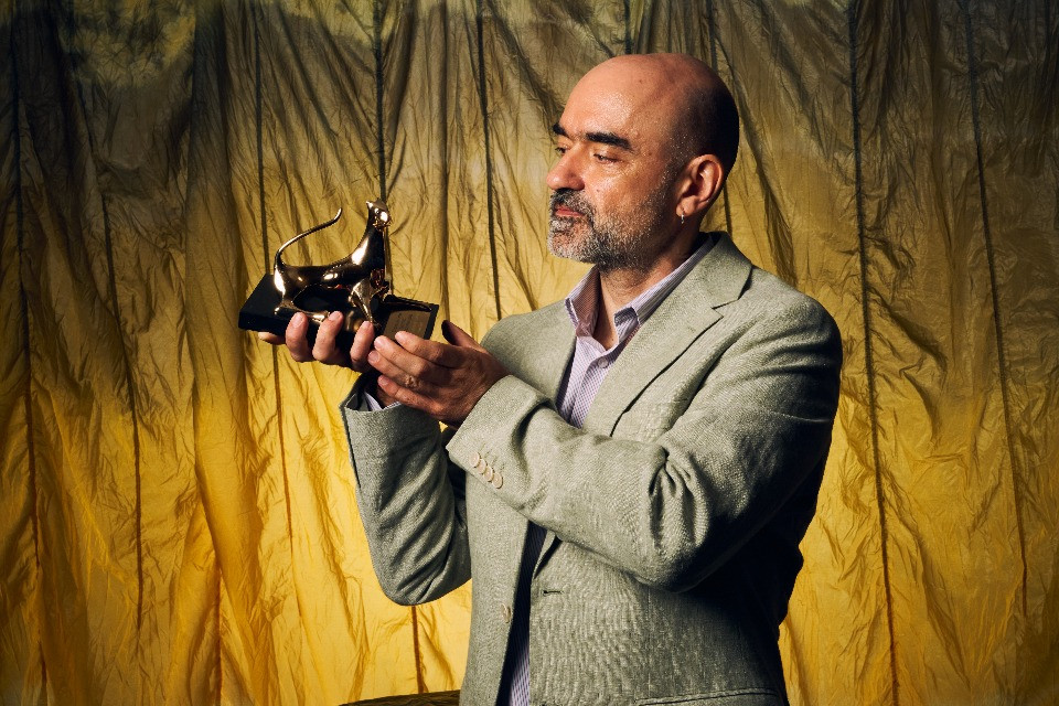 Il Pardo d’oro Florin Șerban: «In Romania mascolinità e patriarcato sono ancora un modello, col cinema possiamo sollevare domande»