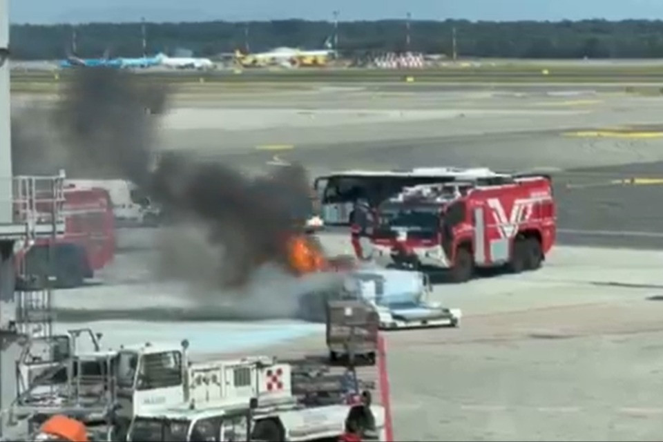 Incendio a Malpensa, in fiamme un container bagagli