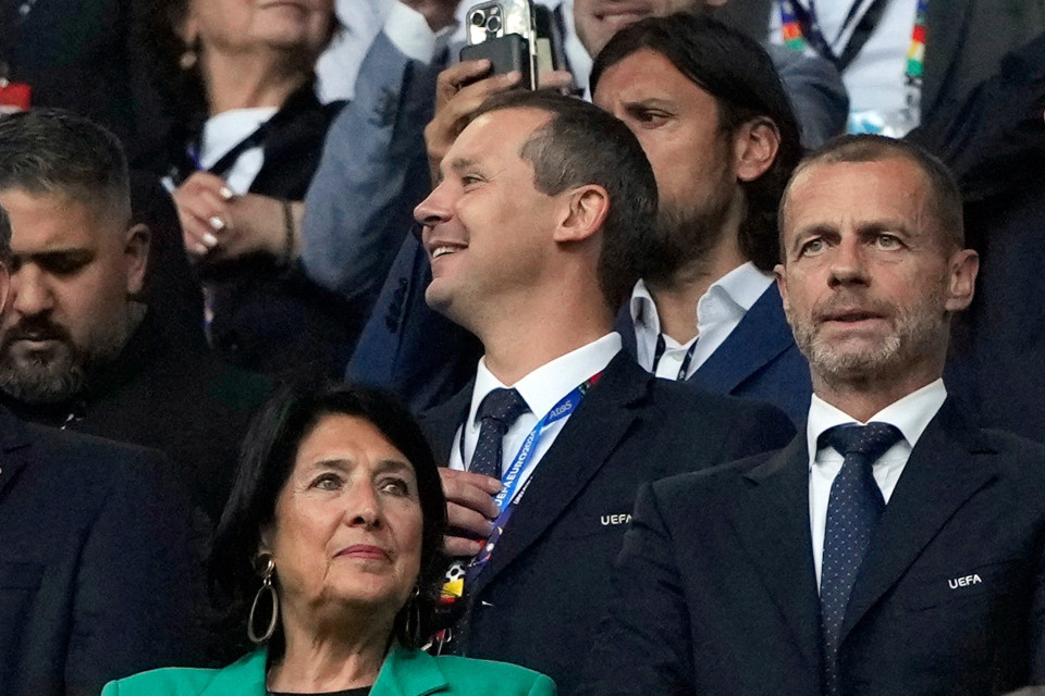 Kevin Lamour, il direttore operativo della FIFA, lascia l'incarico