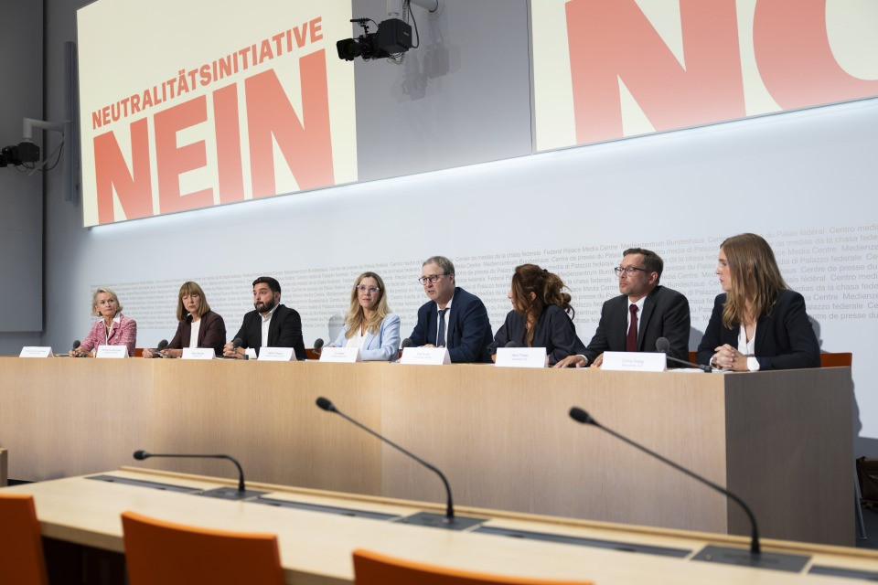 Neutralità, l’UDC resta sola: «Iniziativa inutile e dannosa»
