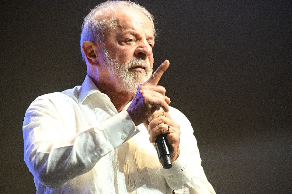 Lula: «Il petrolio del Brasile può rifornire il mondo se Hormuz chiude»