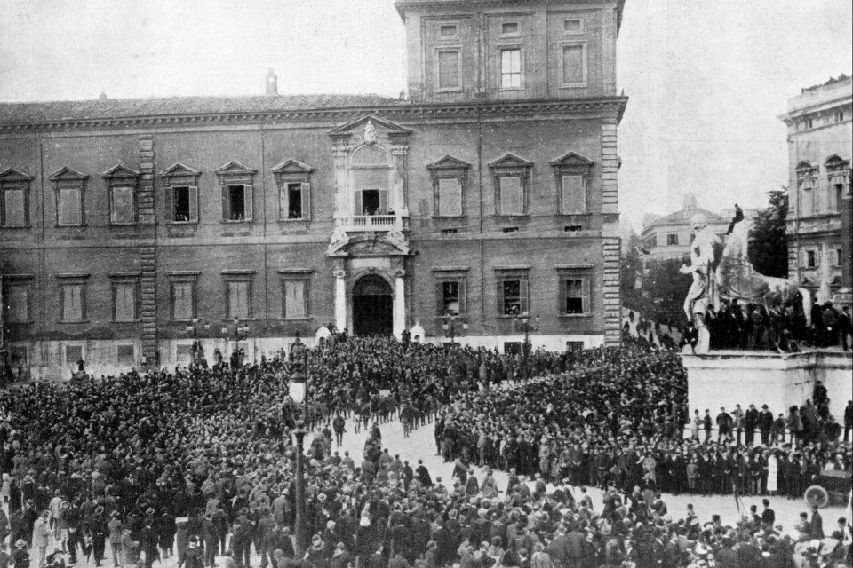 Si preparano i festeggiamenti per l'anniversario fascista