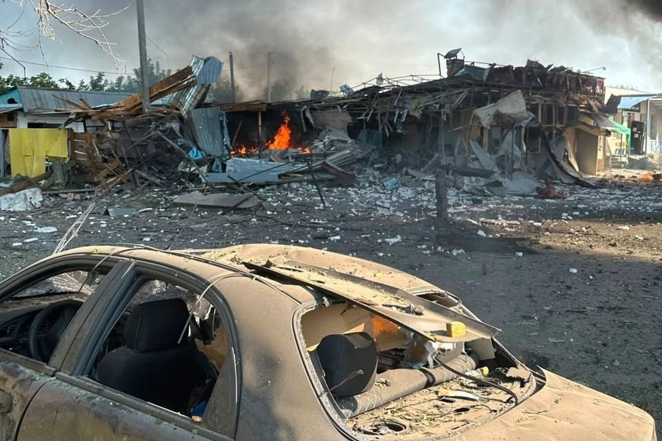 Droni russi su un villaggio vicino a Kharkiv, due morti e due feriti