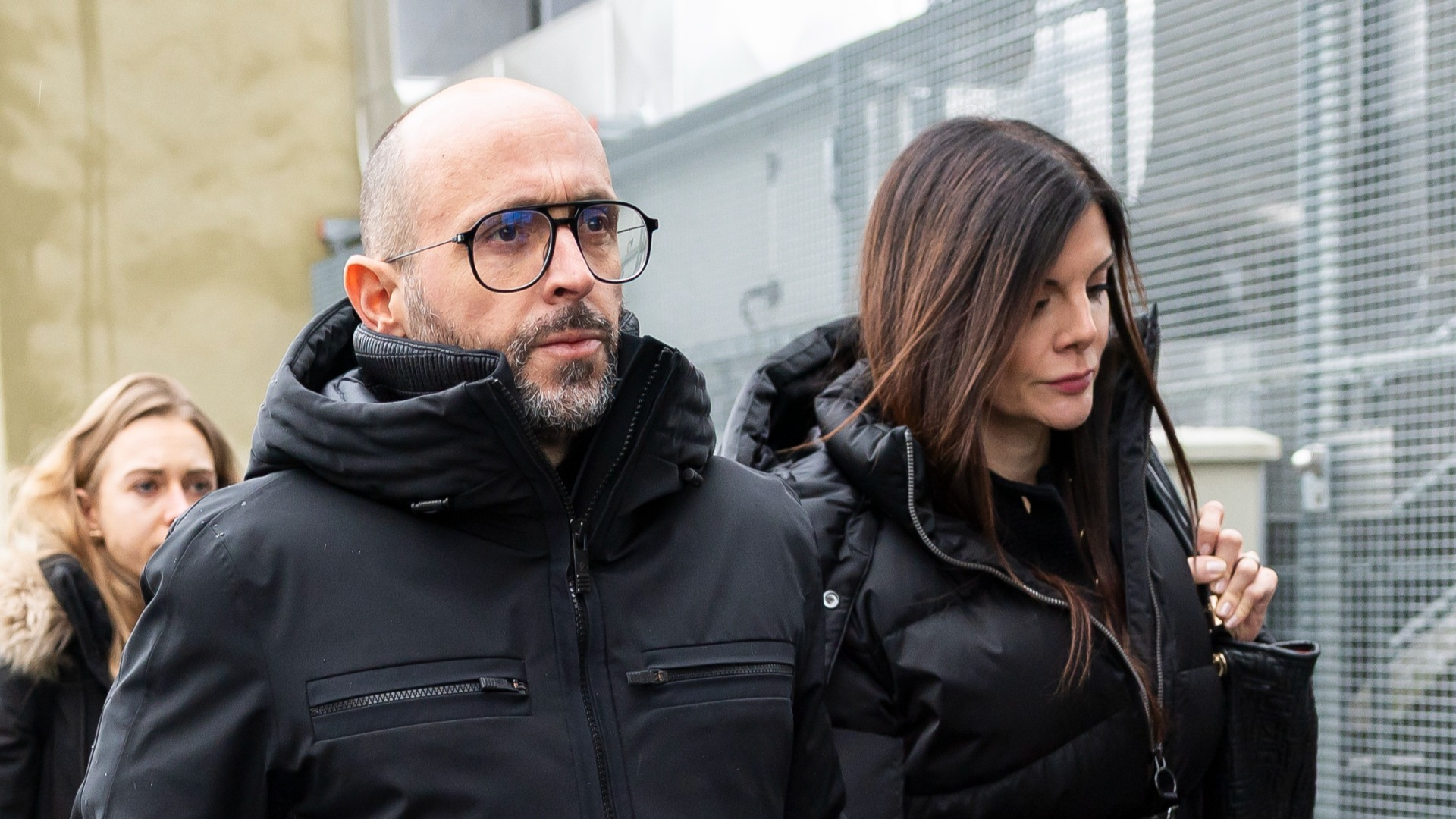 Crans-Montana, Jacques Moretti in carcere per aver picchiato la moglie