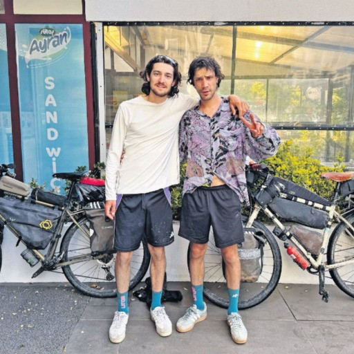 In bicicletta fino a Sidney per solidarietà