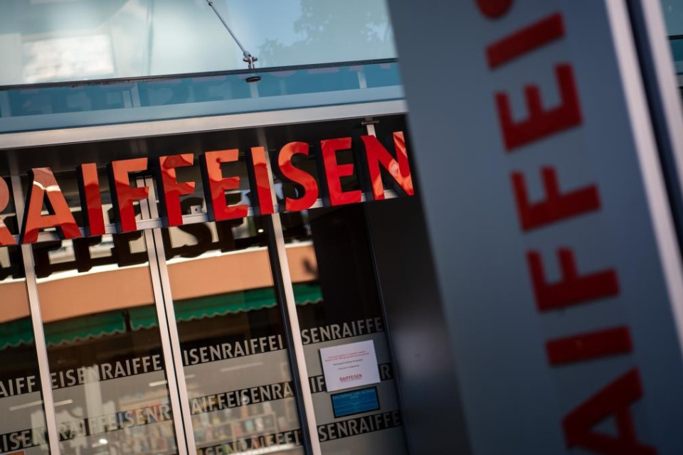 Raiffeisen Svizzera, un buon semestre ma in futuro si ottimizzeranno i costi