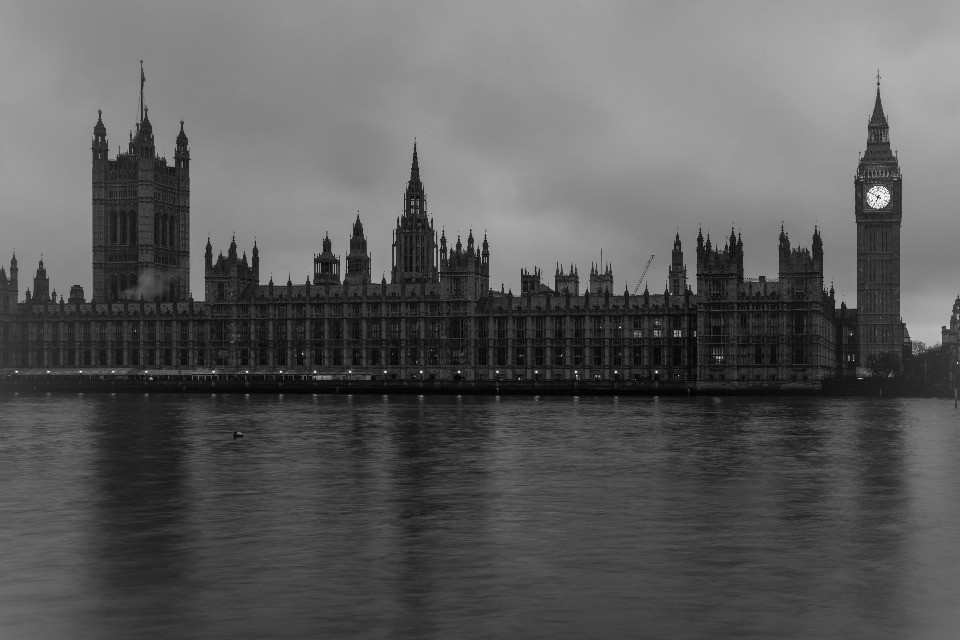 I deputati del Parlamento inglese bevono, parecchio