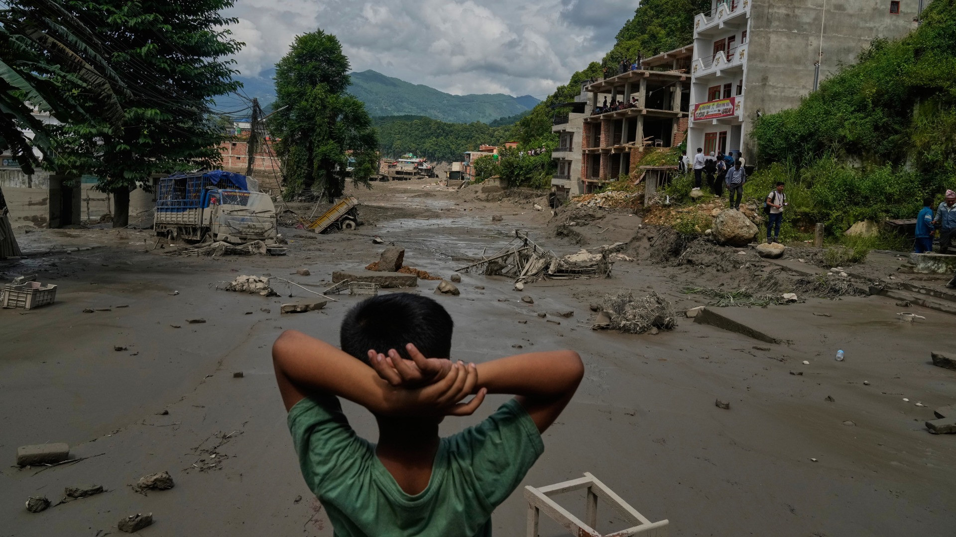 C'è anche uno svizzero tra i dispersi dell'alluvione in Nepal