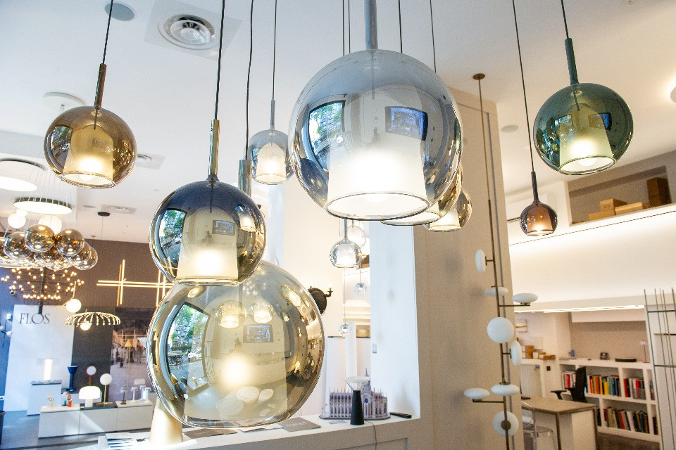La luce come materia del progetto: il nuovo linguaggio dell'interior design