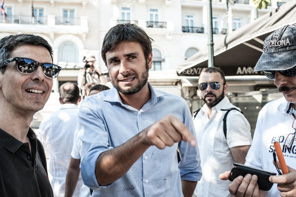Alessandro Di Battista ricoverato a Cuba dopo un malore