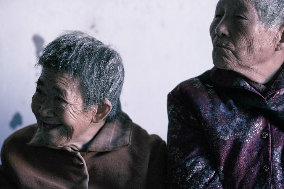 Le nonne di Wuhan e quella Cina che i grattacieli non raccontano, Cheng: «Per capirla ho dovuto disimparare»