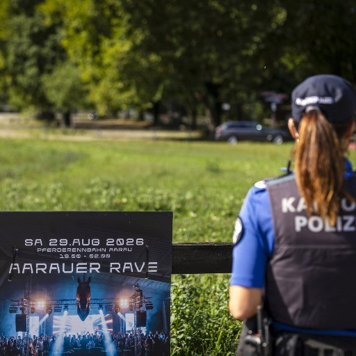 «Non ho ancora raggiunto tutti i miei amici»: il racconto dei DJ dopo la sparatoria al rave di Aarau