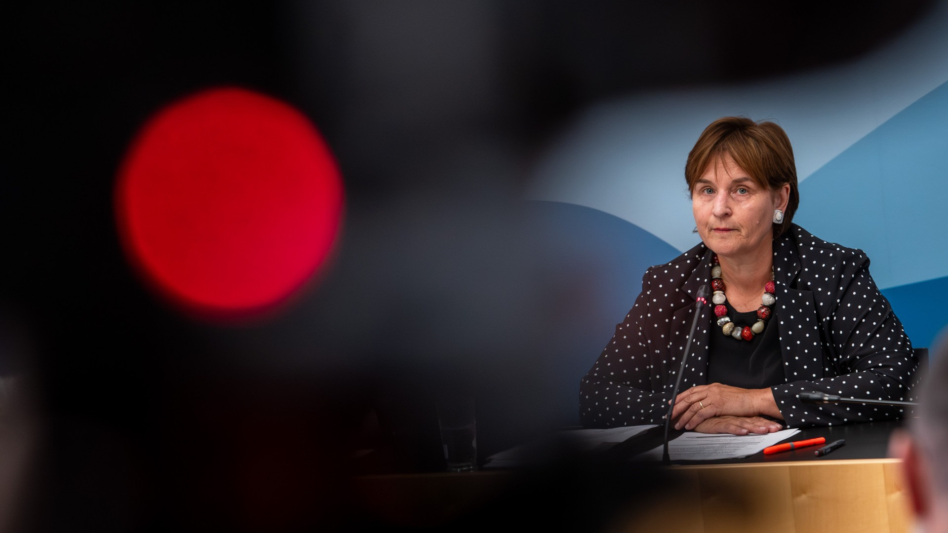 I «punti fermi» della presidente del Governo contro «la deriva del dibattito pubblico»