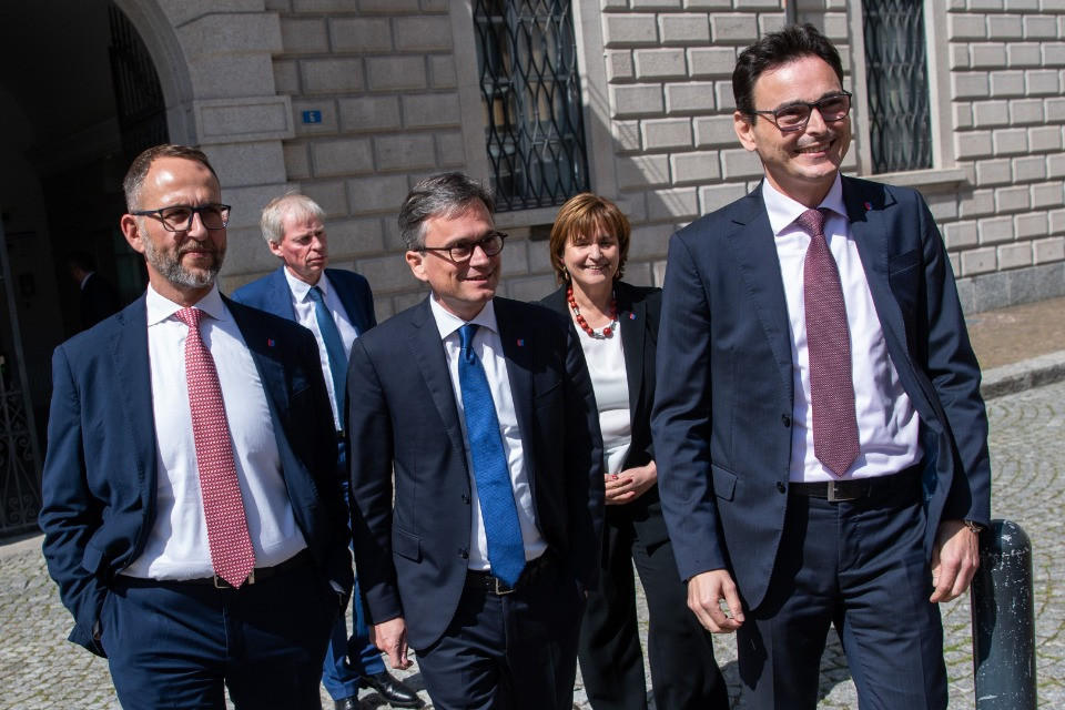 Ma il Governo su quale pianeta vive?