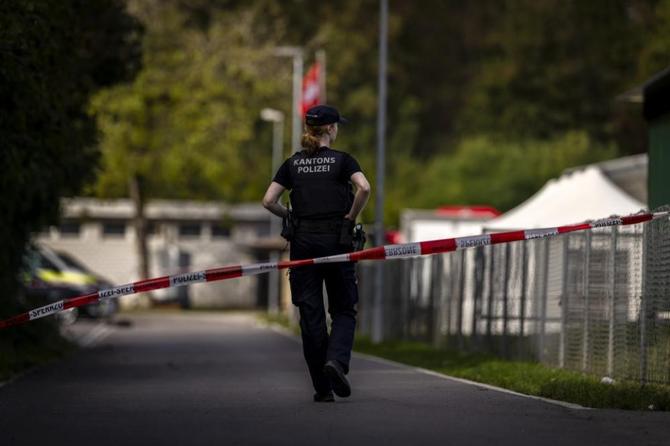 Sparatoria di Aarau: è in corso una caccia all'uomo a livello internazionale