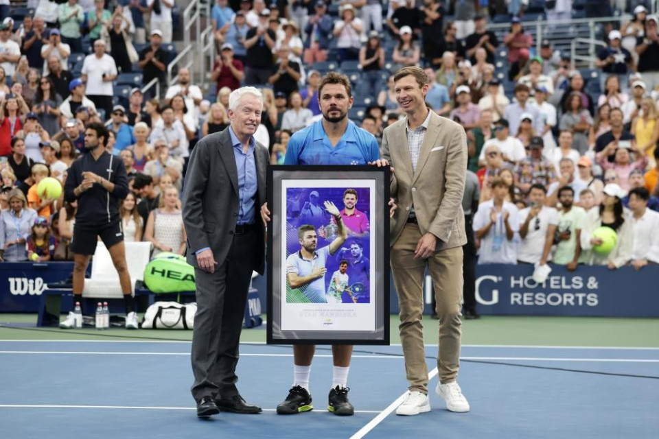 Standing ovation per Stan: Wawrinka dice addio agli Slam