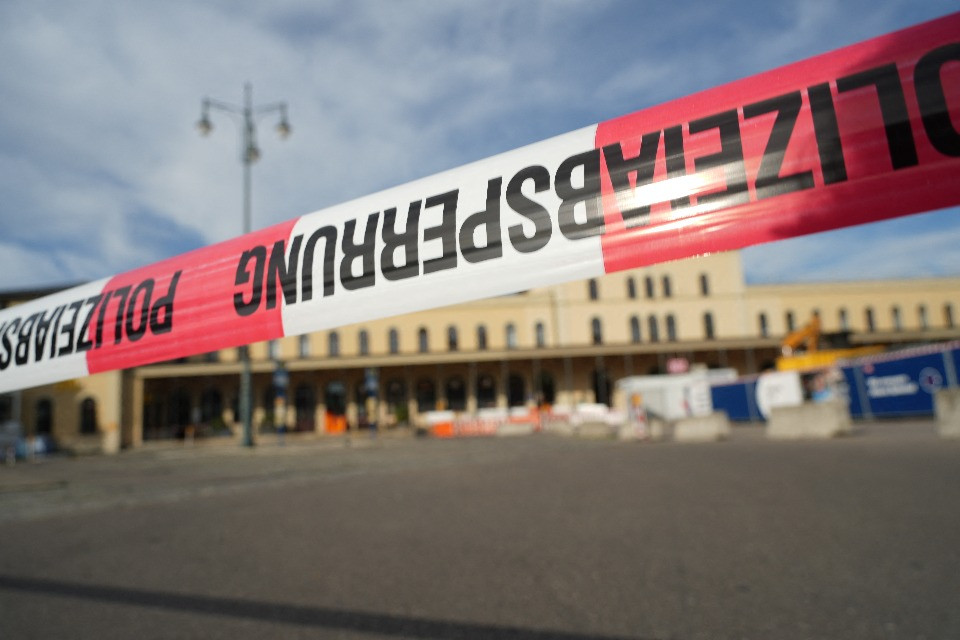 Prima l'esplosione, poi l'oggetto sospetto: che cosa è successo alla stazione di Augusta