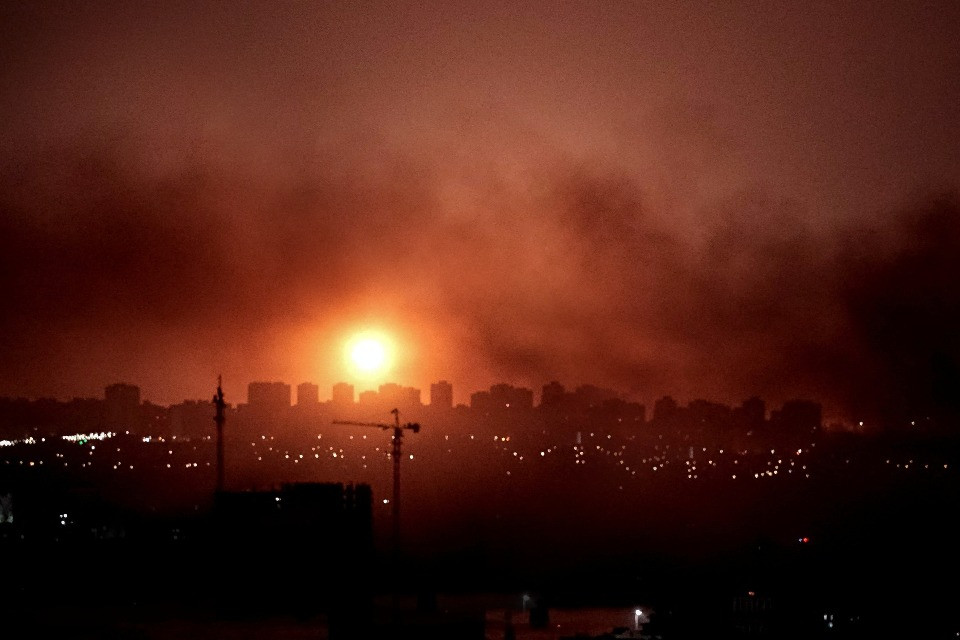 Nuova notte di raid russi sull'Ucraina: droni su Kiev, 17 feriti a Odessa