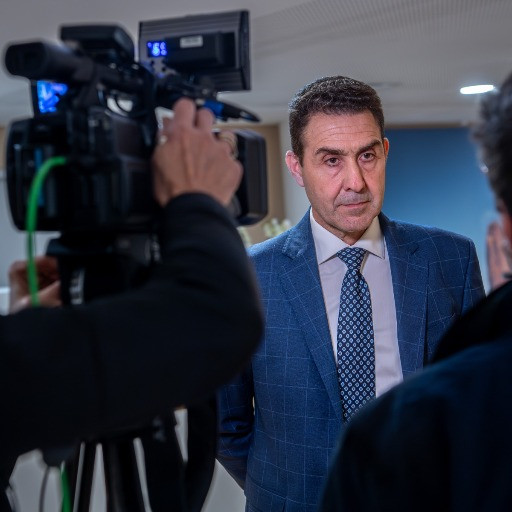 Vannacci e la deriva estremista: siamo onesti, la colpa è anche dei media